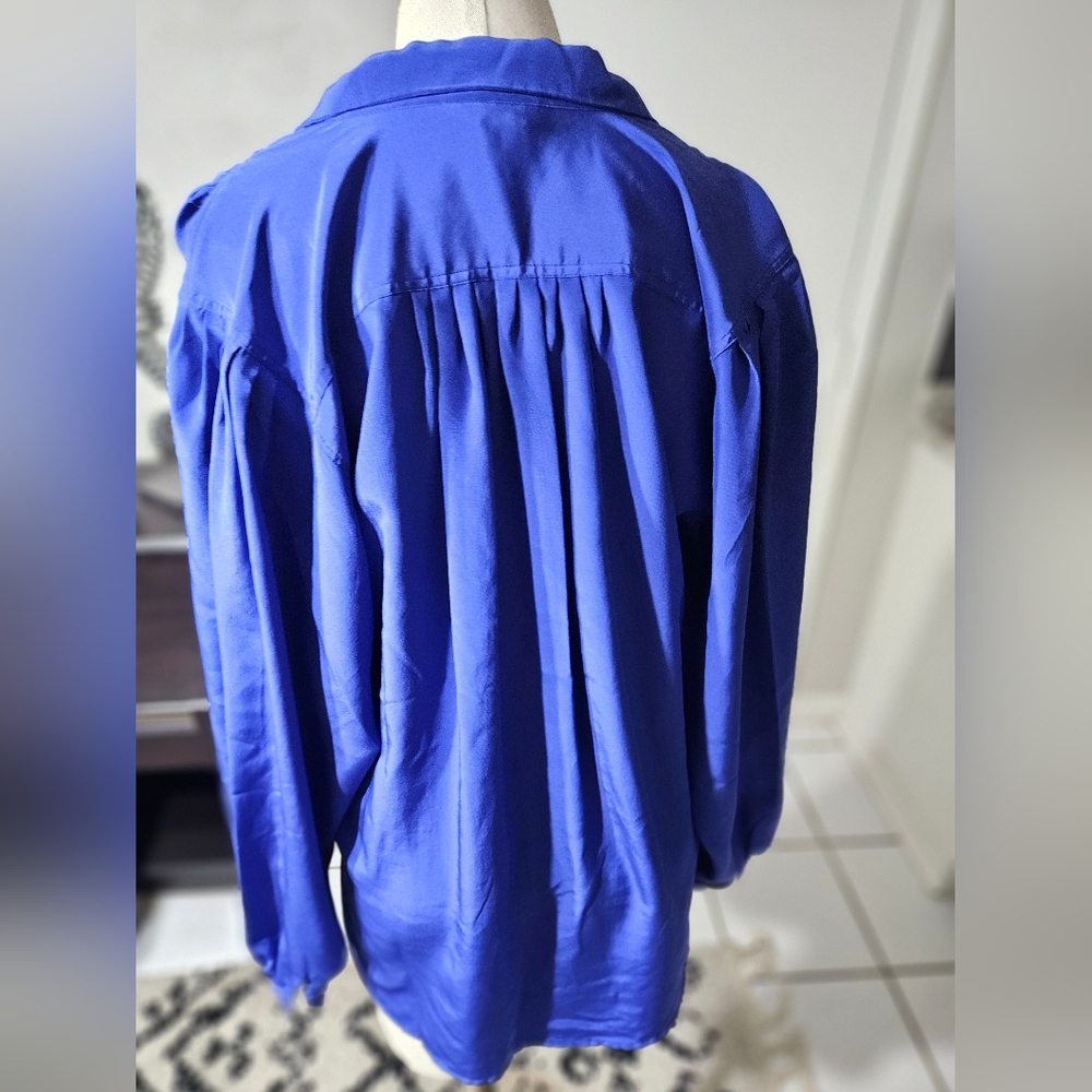 Kita Nevins Long Sleeve Lightweight Top Size 8 - Picture 3 of 4